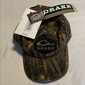 Women’s Drake Woodland Camo Hat with pony slot. Green and Brown